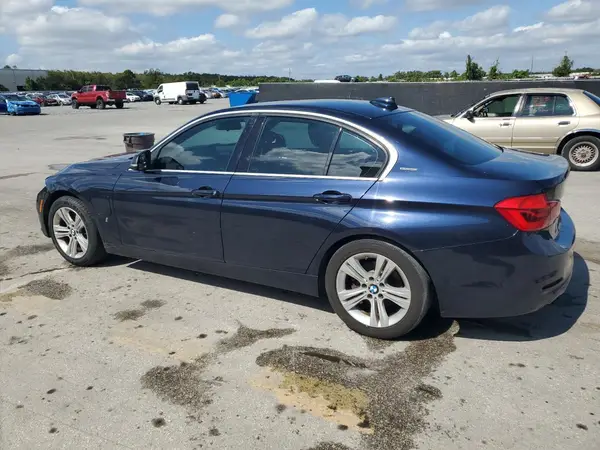 WBA8E1C39HA158629 2017 BMW 3ER - Image 2