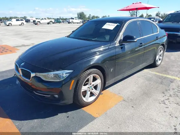WBA8E1C39HA158808 2017 BMW 3ER - Image 2