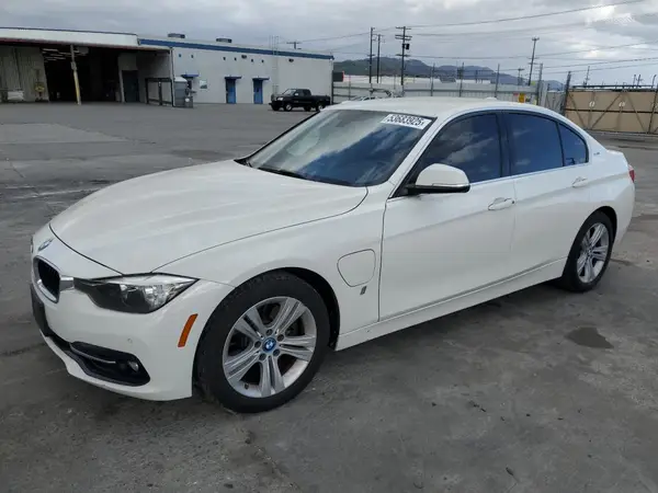 WBA8E1C39HA158887 2017 BMW 3ER - Image 1