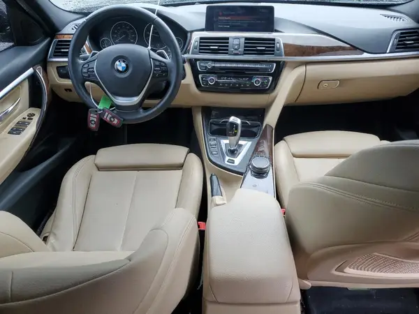 WBA8E1C3XHA029945 2017 BMW 3ER - Image 8