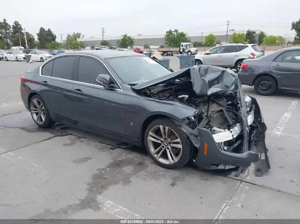 WBA8E1C3XHA156601 2017 BMW 3ER - Image 1