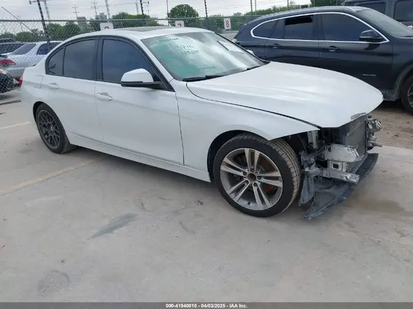 WBA8E1C3XHA158557 2017 BMW 3ER - Image 1