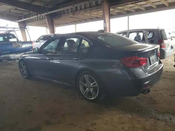 WBA8E1C3XHA158851 2017 BMW 3ER - Image 2