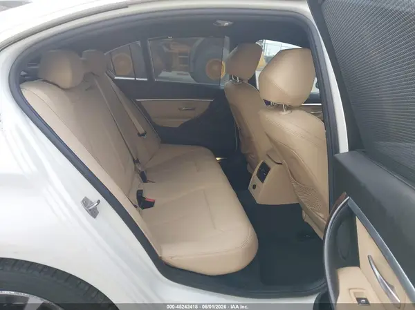 WBA8E1C3XHA159210 2017 BMW 3ER - Image 8