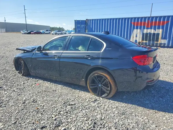 WBA8E1C50JA159577 2018 BMW 3ER - Image 2