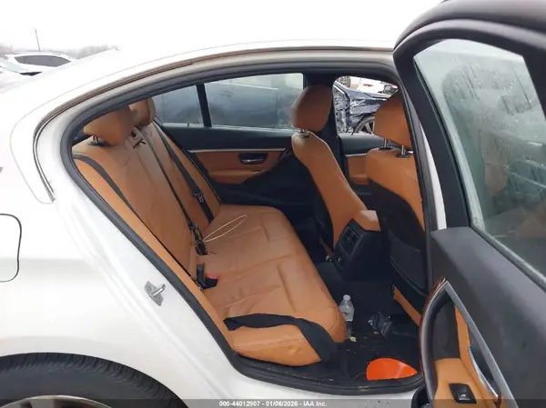 WBA8E1C50JA178114 2018 BMW 3ER - Image 8