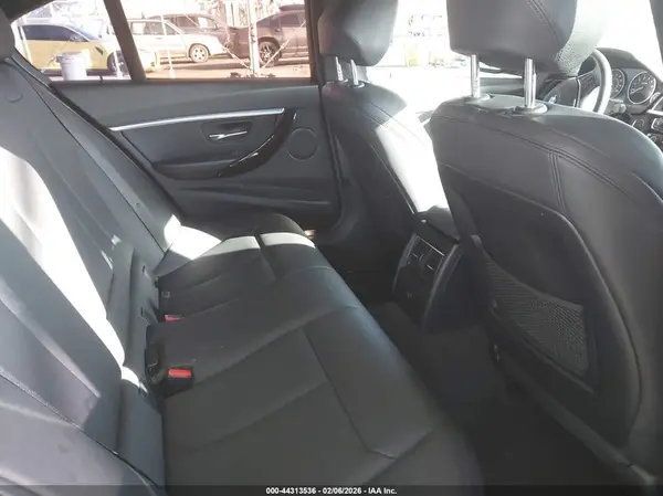 WBA8E1C50JA756776 2018 BMW 3ER - Image 8