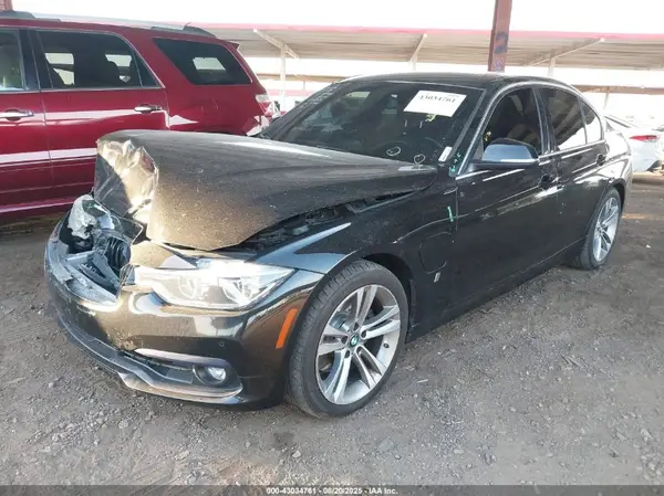 WBA8E1C50JA756955 2018 BMW 3ER - Image 2