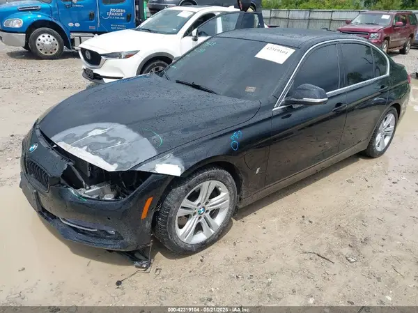 WBA8E1C51HK895061 2017 BMW 3ER - Image 2