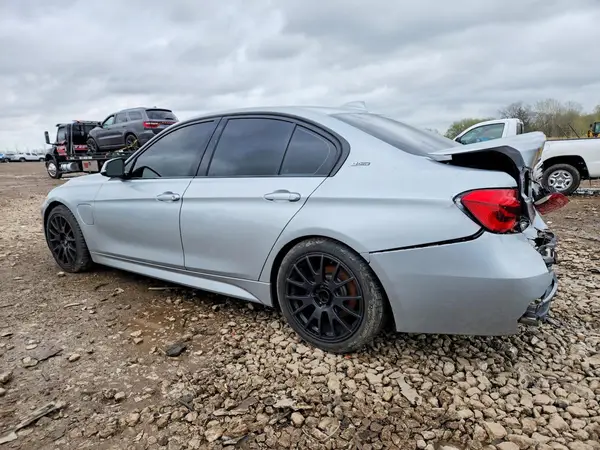 WBA8E1C51JA178039 2018 BMW 3ER - Image 2