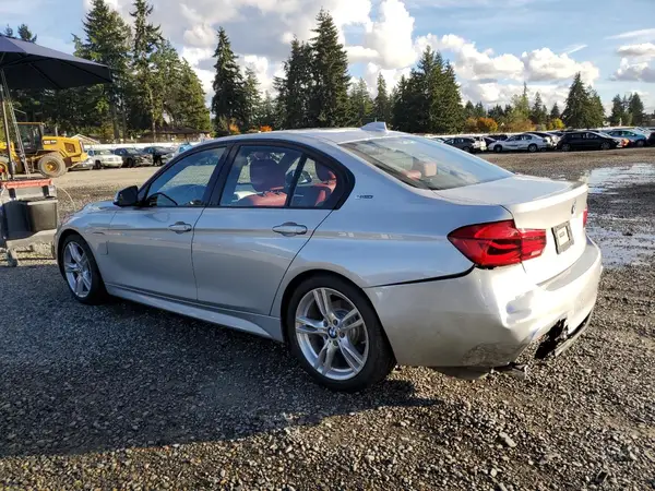 WBA8E1C51JA178445 2018 BMW 3ER - Image 2
