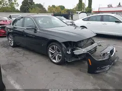 WBA8E1C51JA758777 2018 BMW 3ER