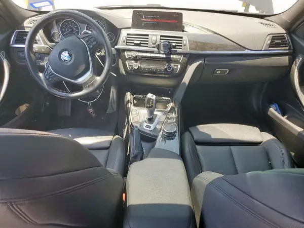 WBA8E1C51JA758780 2018 BMW 3ER - Image 8