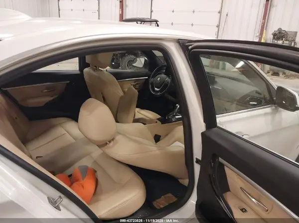 WBA8E1C52HK480220 2017 BMW 3ER - Image 8