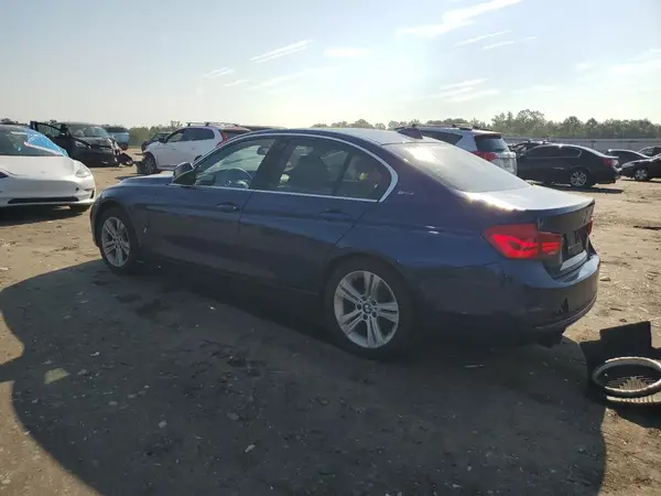 WBA8E1C52HK895134 2017 BMW 3ER - Image 2
