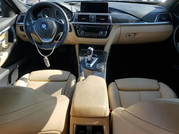 WBA8E1C52HK895134 2017 BMW 3ER - Image 8