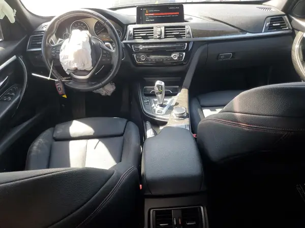 WBA8E1C52JA167468 2018 BMW 3ER - Image 8