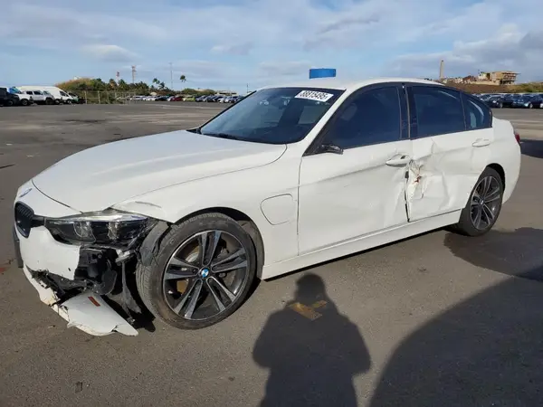 WBA8E1C52JA756990 2018 BMW 3ER - Image 1