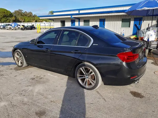 WBA8E1C52JA758786 2018 BMW 3ER - Image 2