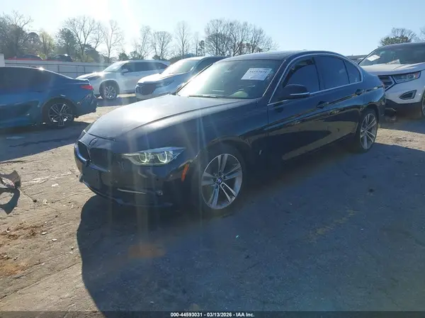 WBA8E1C53HK479920 2017 BMW 3ER - Image 2