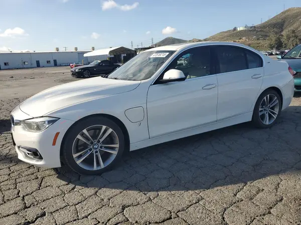 WBA8E1C53HK480307 2017 BMW 3ER - Image 1
