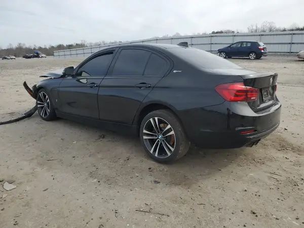 WBA8E1C54JA178343 2018 BMW 3ER - Image 2