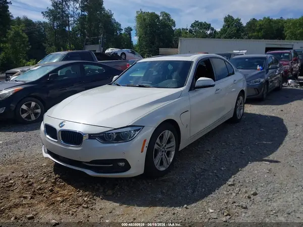 WBA8E1C55HK479966 2017 BMW 3ER - Image 2