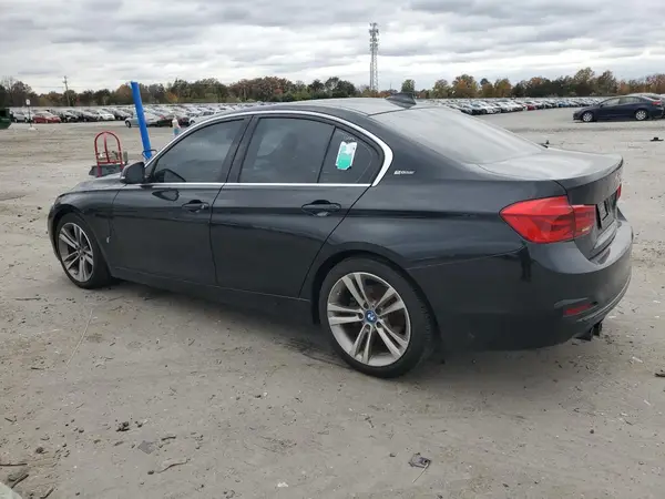 WBA8E1C55JA167531 2018 BMW 3ER - Image 2