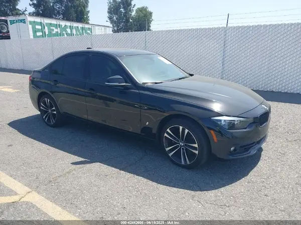 WBA8E1C55JA167593 2018 BMW 3ER - Image 1