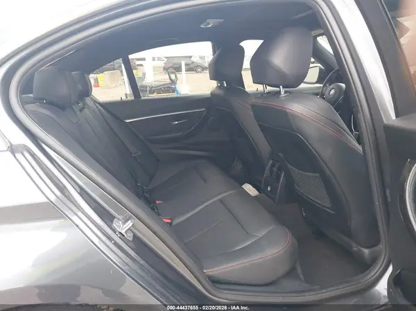 WBA8E1C55JA178240 2018 BMW 3ER - Image 8