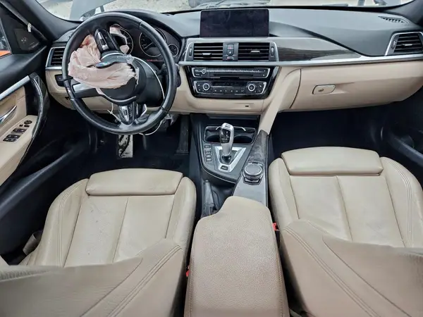 WBA8E1C56HK479992 2017 BMW 3ER - Image 8