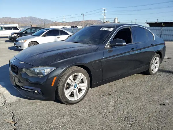 WBA8E1C56HK480477 2017 BMW 3ER - Image 1