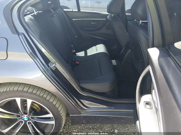 WBA8E1C56JA165657 2018 BMW 3ER - Image 8