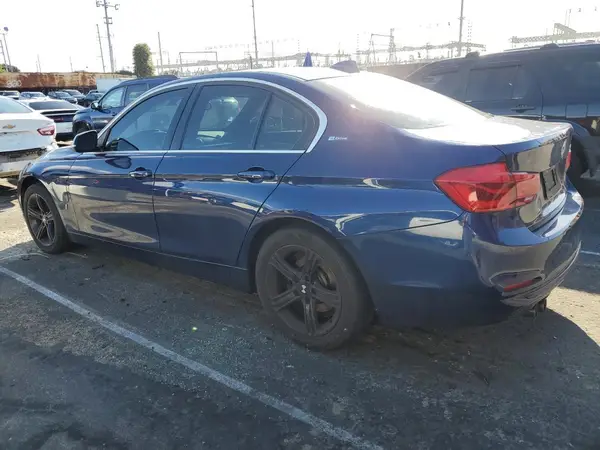WBA8E1C56JA178313 2018 BMW 3ER - Image 2