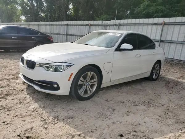 WBA8E1C58HK895302 2017 BMW 3ER - Image 1