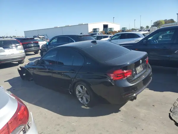 WBA8E1C58JA171525 2018 BMW 3ER - Image 2