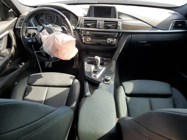 WBA8E1C58JA178040 2018 BMW 3ER - Image 8