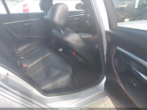 WBA8E1C58JA178605 2018 BMW 3ER - Image 8