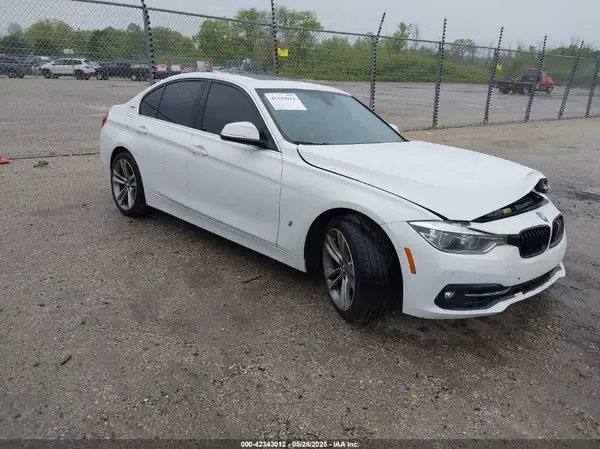 WBA8E1C59HK479999 2017 BMW 3ER - Image 1