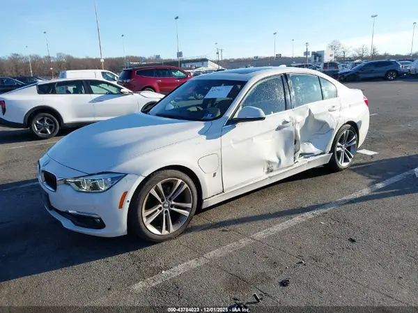 WBA8E1C59HK480358 2017 BMW 3ER - Image 2