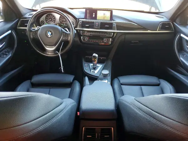 WBA8E1C59JA178631 2018 BMW 3ER - Image 8