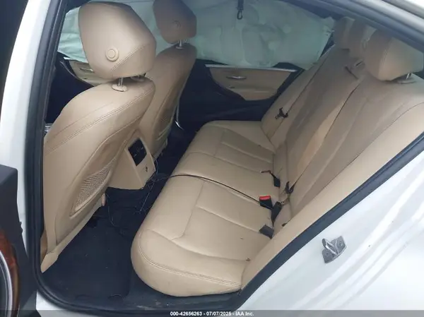 WBA8E1C5XJA167606 2018 BMW 3ER - Image 8