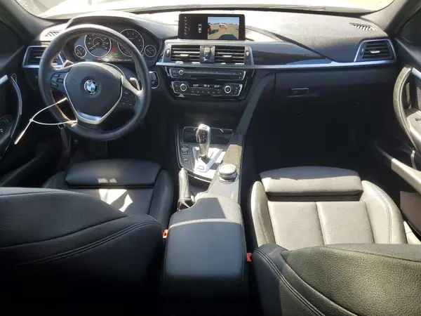 WBA8E1C5XJA758986 2018 BMW 3ER - Image 8