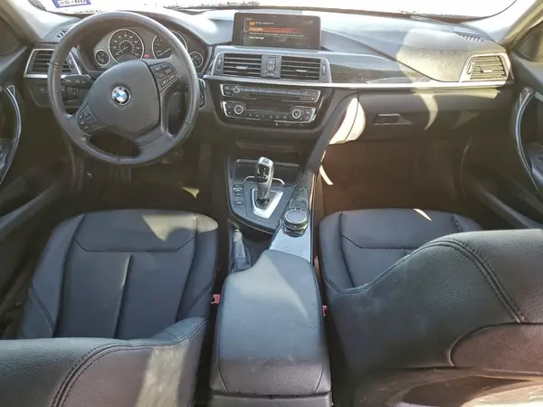 WBA8E1G30HNU16250 2017 BMW 3ER - Image 8