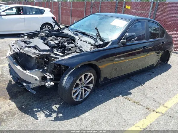 WBA8E1G30HNU17480 2017 BMW 3ER - Image 2