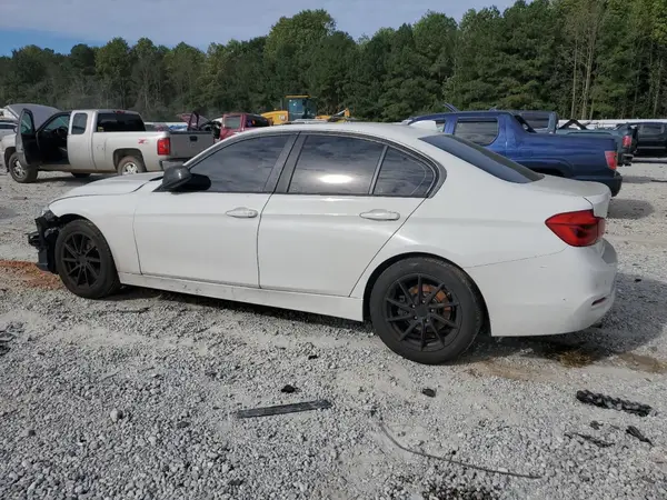 WBA8E1G30HNU17494 2017 BMW 3ER - Image 2