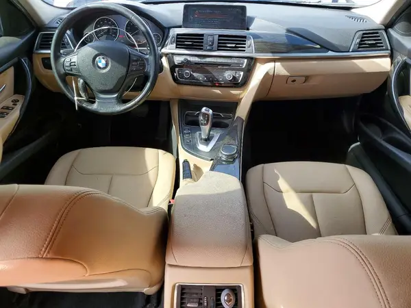 WBA8E1G32HNU15570 2017 BMW 3ER - Image 8