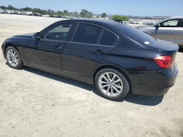 WBA8E1G32HNU17237 2017 BMW 3ER - Image 2