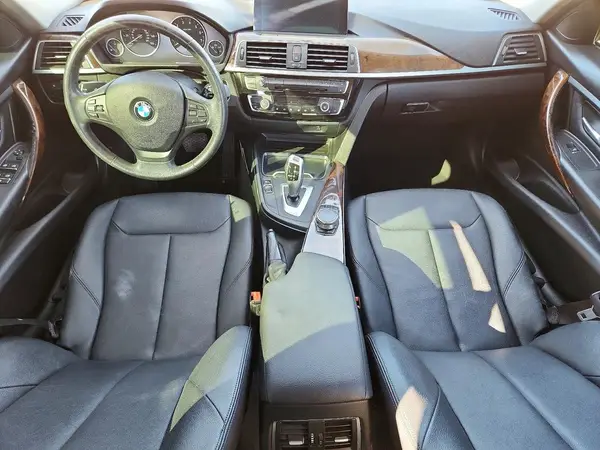 WBA8E1G33HNU16923 2017 BMW 3ER - Image 8