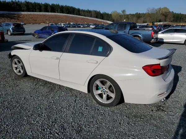 WBA8E1G33HNU17232 2017 BMW 3ER - Image 2